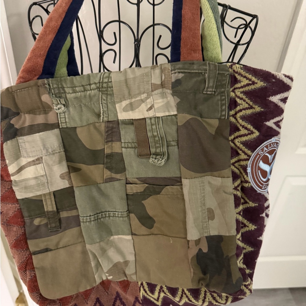 Patchwork Camo Tote Bag with Multicolor Straps Salvage Sacs - Picture 4 of 6